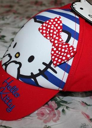 Червона бейсболка hello kitty 7-10р оригінал2 фото