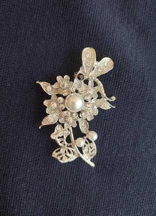 Брошь цветок, нюанс, смотрите больше бижутерии в моих объявлениях
