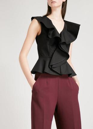 Блуза с рюшами/нарядная блуза без рукавов с баской от ted baker1 фото