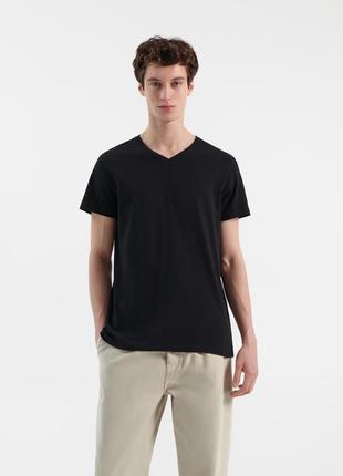 Мужская базовая чёрная футболка
