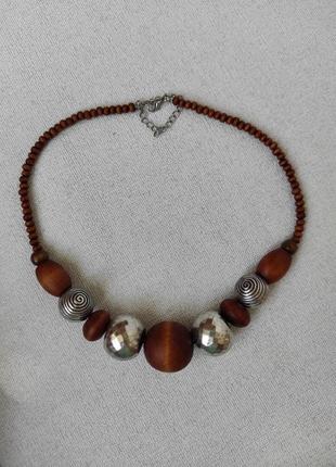 Бусы деревянные в этно стиле