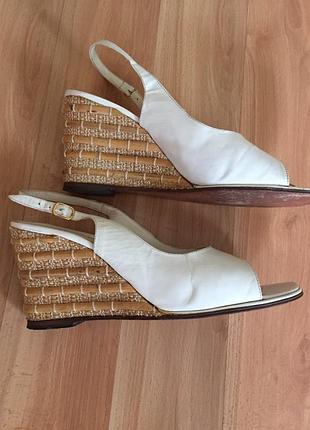 Босоніжки  італія