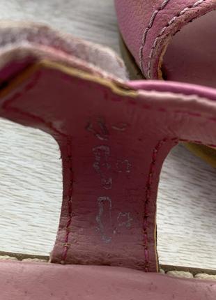 Шкіряні босоніжки  для дівчинки 25р 15см сандалі босоножки 5