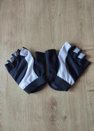 Спортивные тренировочные мужские перчатки без пальцев  crivit pro,  германия. размер 9.1 фото