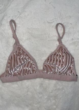 Бюстгальтер бралет bershka