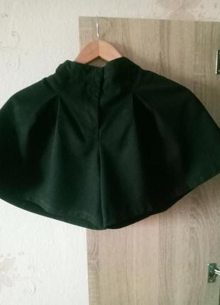 Шорти-спідниця.