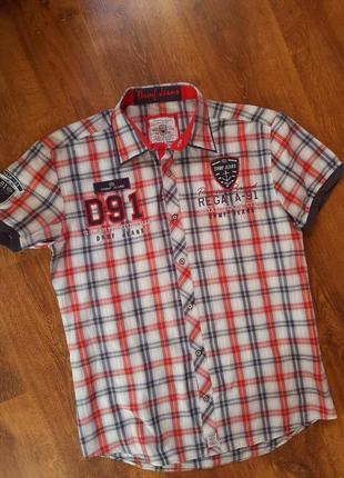 Теніска з надписами