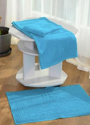 Набір рушників з килимком для ніг