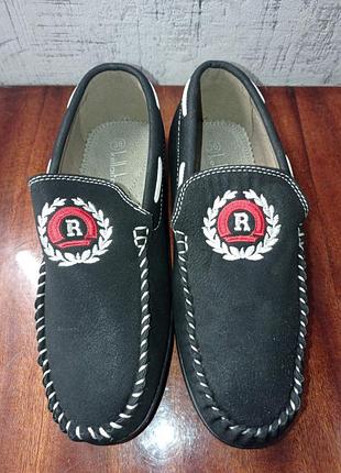 Туфлі чорні хлопчачі