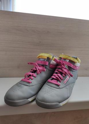 Кросівки reebok розмір 38-38.5