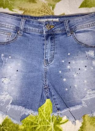 Шорти джинсові пот 39 см, довжина 28см.