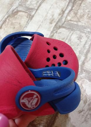 Шльопанці крокси crocs 4c 4