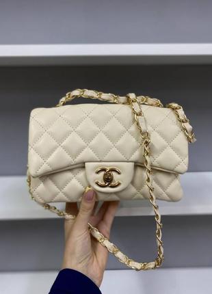 Елегантна брендова кремова бежева міні сумочка в стилі chanel beige розкішна сумка беж крем тренд шанель класика