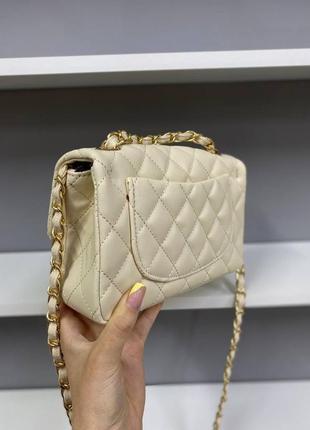 Елегантна брендова кремова бежева міні сумочка в стилі chanel beige розкішна сумка беж крем тренд шанель класика4 фото