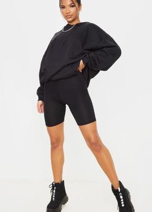 Черные шорты спортивные prettylittlething uk-10