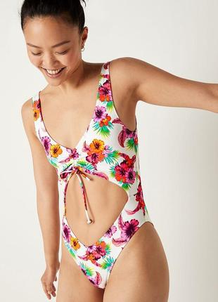 Яскравий цільний купальник розмір с ,м,л victoria's secret оригінал свіжа колекція