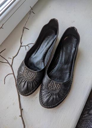 Балетки кожа туфли черные без каблука макосины 25 см 39