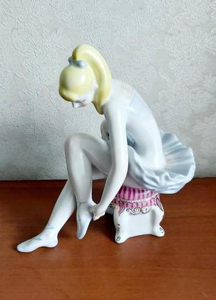 Статуетка балерина оленка порцеляновий вінтажна