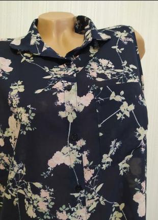 Красива блузка жіноча футболка квітковий принт💐 подарунок 💐