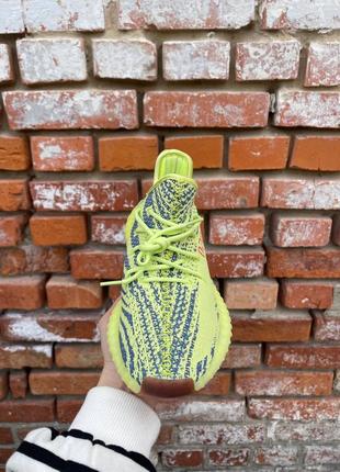 Жіночі кросівки adidas yeezy boost 350 v2 #адідас2 фото