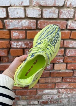 Жіночі кросівки adidas yeezy boost 350 v2 #адідас5 фото