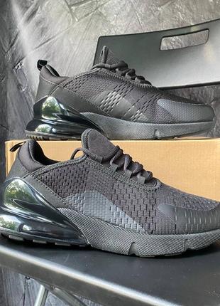 Кросівки на літо