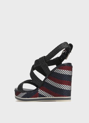 Жіночі темно-сині босоніжки AW0AWI0124 tommy raffia2 фото