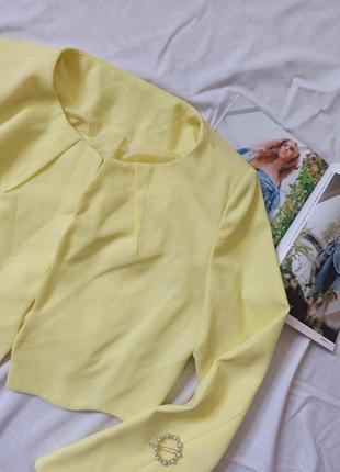 Жёлтый укороченный пиджак/жакет2 фото