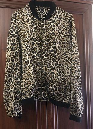 Бомбер леопардовий