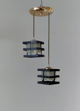 Люстра з підвісними плафонами у стилі лофт