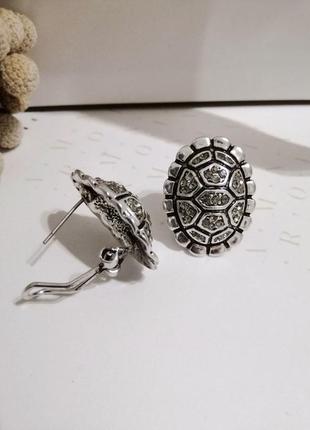 Сережки сріблясті з англійським замком кульчики черепаха серьги овальные