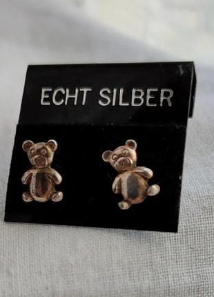 Нові дитячі сережки гврздики, зі срібла 925 проби.