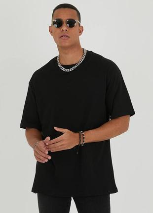 Чорна, базова, оверсайз футболка oversize