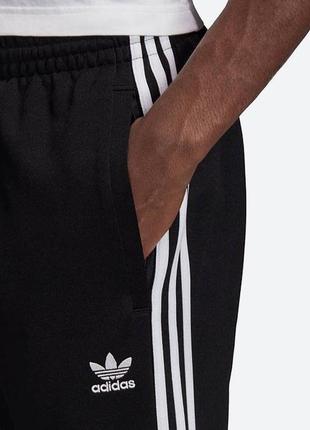 Штаны спортивные adidas originals adicolor classics primeblue sst track pants gf02105 фото