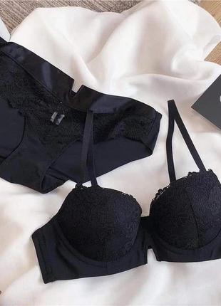 Чорний ефектний класичний комплект нижньої білизни люкс якості 80д