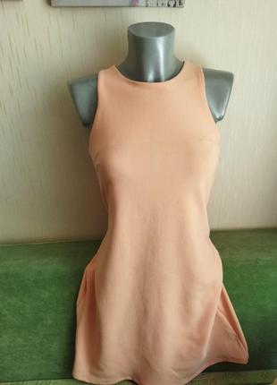 Гарного персикового кольору плаття4 фото