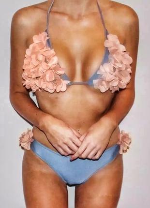 Скидка🔥24 часа шикарный купальник бикини с объемными цветами персикового цвета1 фото