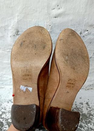 39р классные бежевые замшевые ботиночки в стиле бохо, казаки италия .7 фото