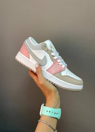 Жіночі кросівки/женские кроссовки nike air jordan 1 retro low pink beige