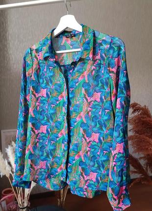 Шифоновая блузка в цветочный принт1 фото