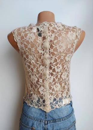Блуза кружевная красивая спинка топ кружево топик h&m блузка беж с пуговицами на спине 42 44 распродажа розпродаж3 фото