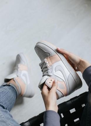 Женские высокие кожаные кроссовки nike air jordan 1 high grey/orange#найк8 фото