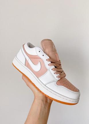 Жіночі шкіряні кросівки nike air jordan low white/beige#найк