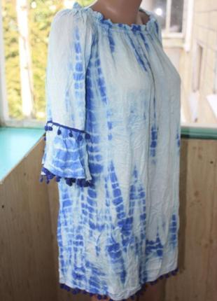Стильное лёгкое пляжное платье тай-дай с бахромой в бохо этно стиле4 фото