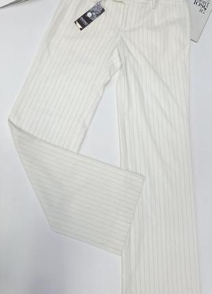 Красивые оригинальные женские брюки датского бренда oxmo