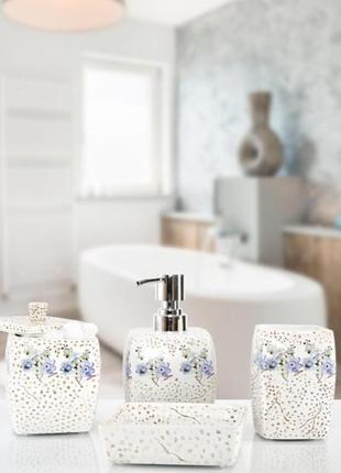 Комплект в ванную irya - alice (4 предмета) устойчив к падению