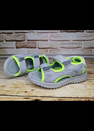 Босоніжки для хлопчаків