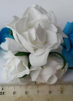 Весільні прикраси для нареченої троянди гортензія біло-блакитна весілля8 фото