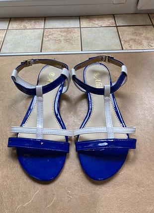 Босоніжки 36 розмір