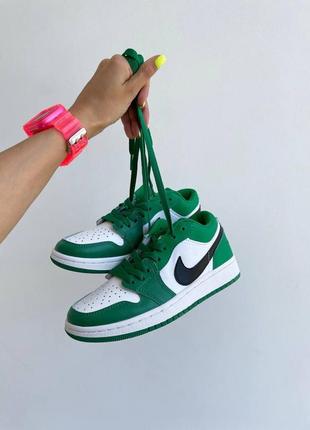 Жіночі кросівки/жіночі кросівки nike air jordan retro 1 low « pine green »
